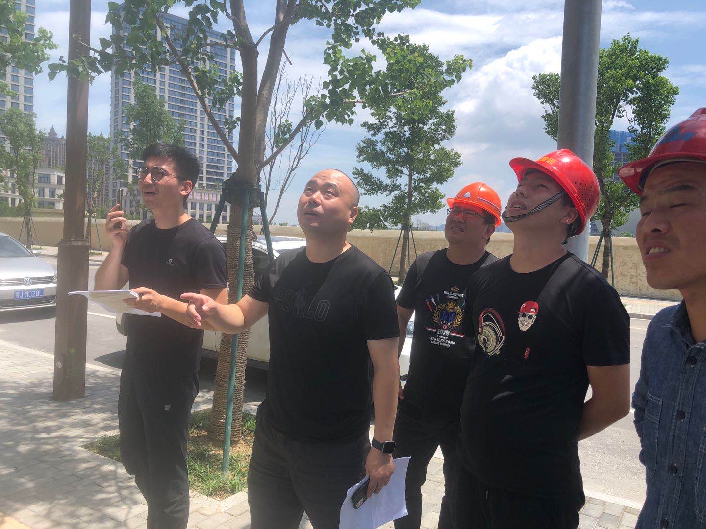 银泰迎接文明城市创建检查.jpg